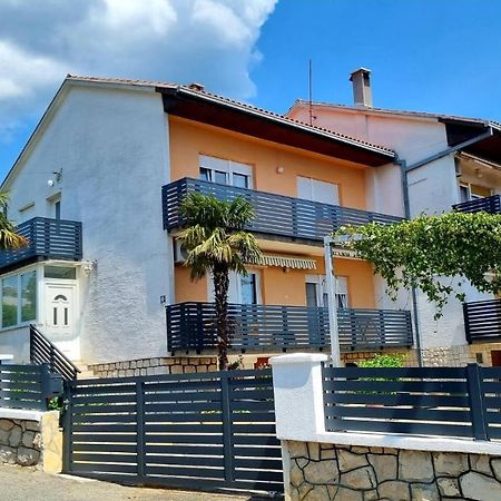 Apartments Kira Crikvenica Exterior foto